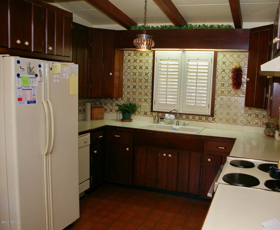 5442 E 9th St, Tucson, AZ 85711 photo 3