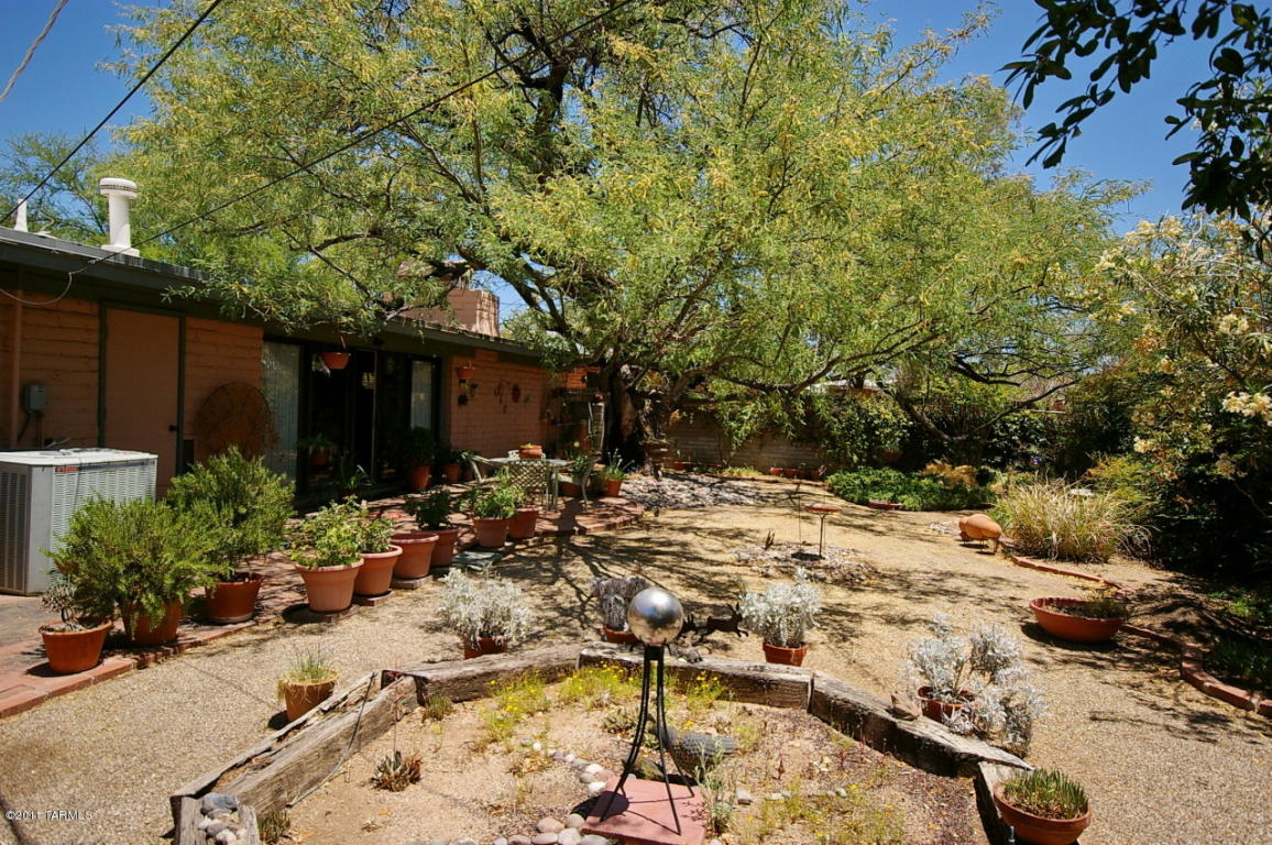 5442 E 9th St, Tucson, AZ 85711 photo 5
