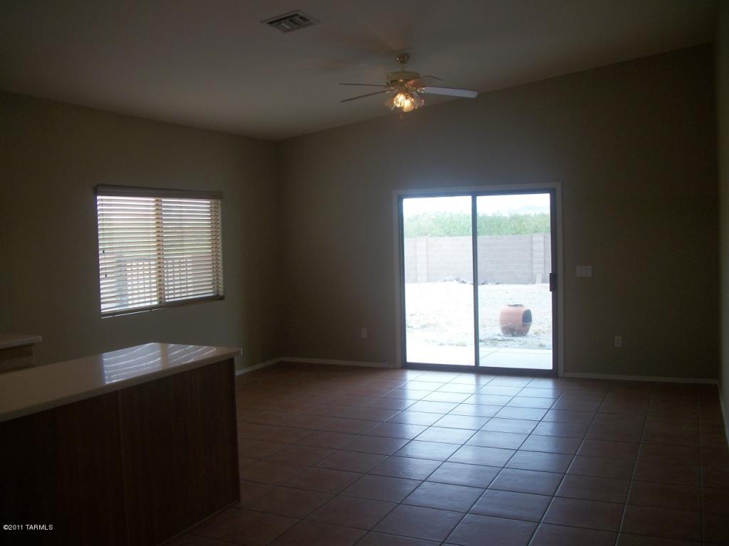 3514 E Drystone Rd, Vail, AZ 85641 photo 4