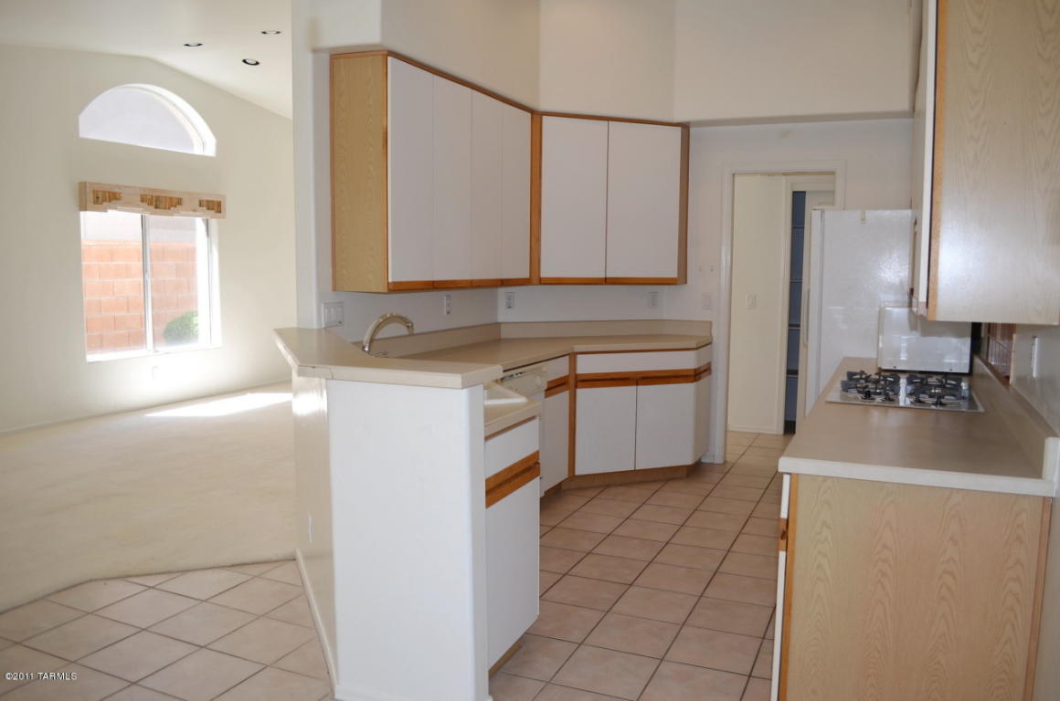1515 E Tascal Loop, Oro Valley, AZ 85737 photo 12