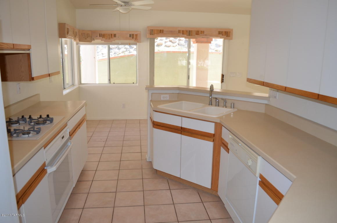 1515 E Tascal Loop, Oro Valley, AZ 85737 photo 13