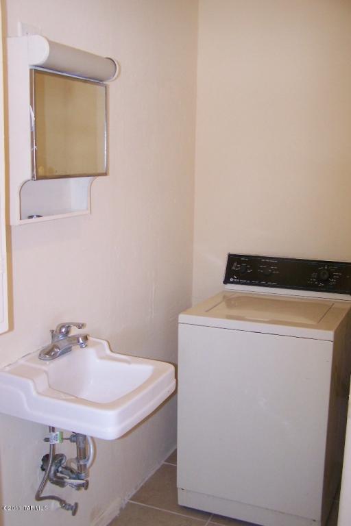 6111 E 27th St, Tucson, AZ 85711 photo 15