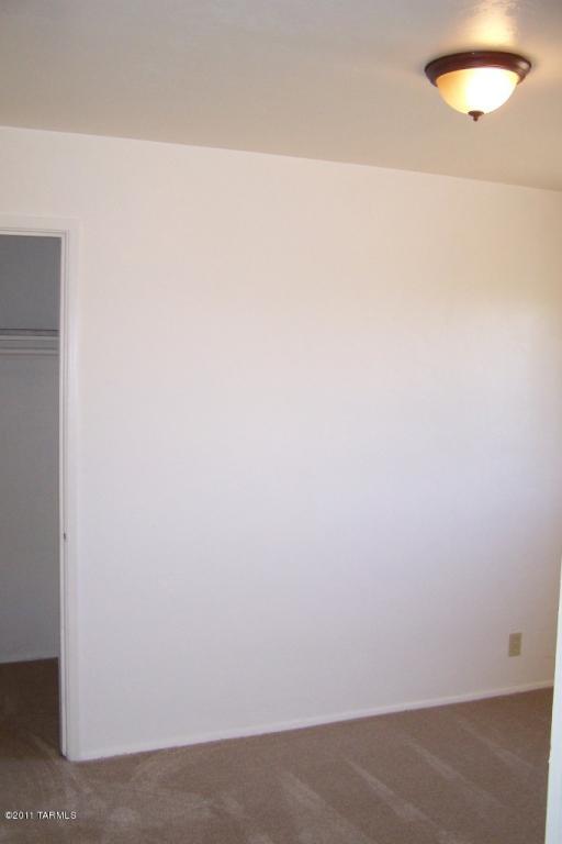6111 E 27th St, Tucson, AZ 85711 photo 11