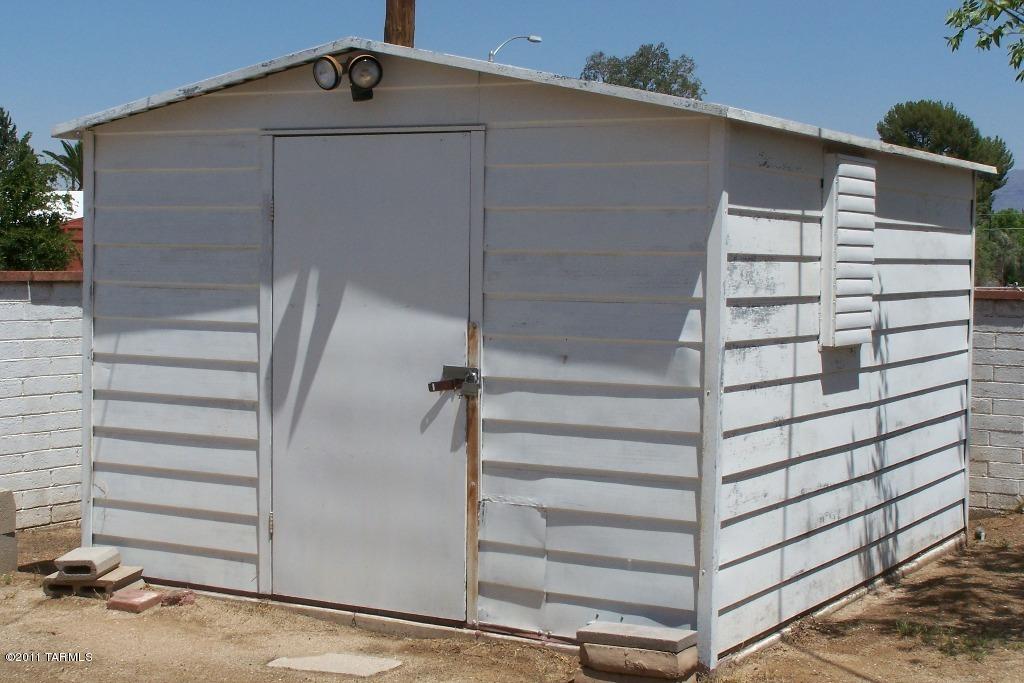 6111 E 27th St, Tucson, AZ 85711 photo 18