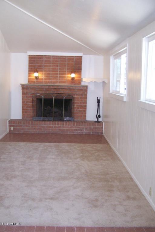 6111 E 27th St, Tucson, AZ 85711 photo 6