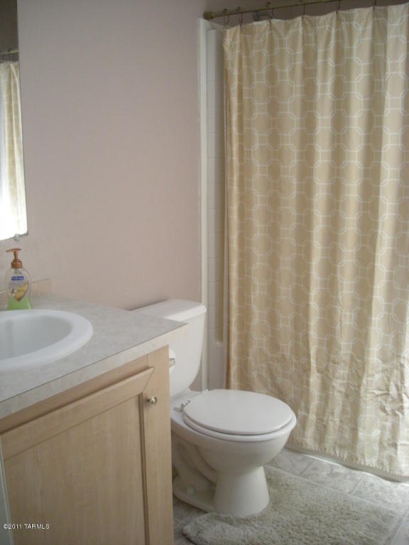 13330 E Walts Way, Vail, AZ 85641 photo 7