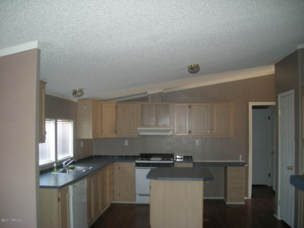 13330 E Walts Way, Vail, AZ 85641 photo 6