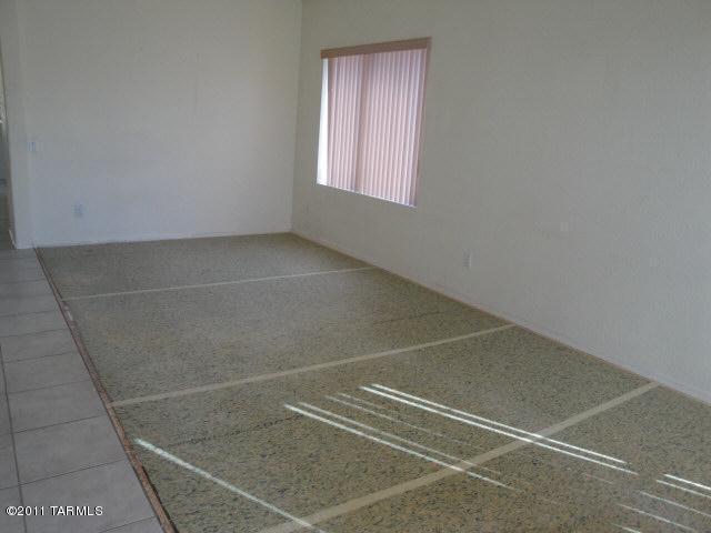 7743 E Windriver Dr, Tucson, AZ 85750 photo 4
