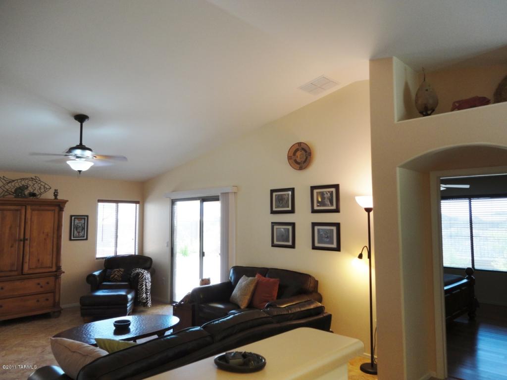 12894 E Hannah Trl, Vail, AZ 85641 photo 6