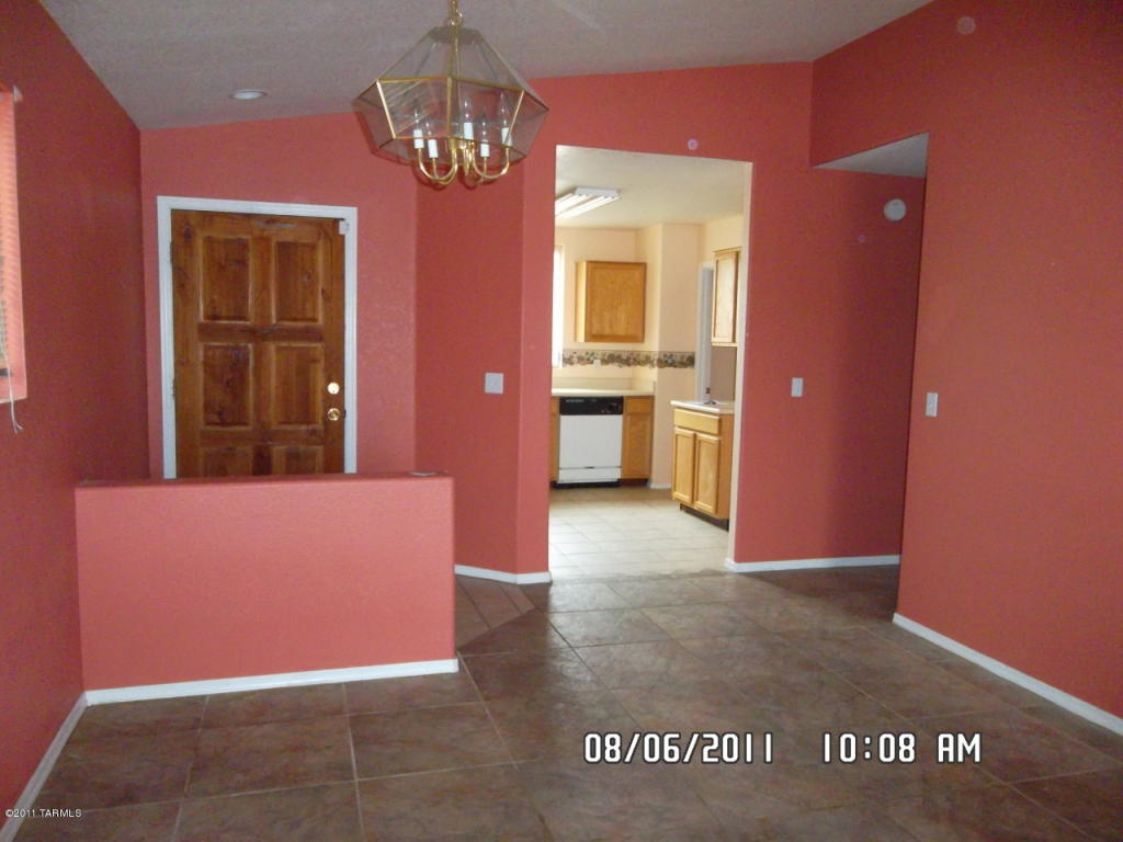 9450 E Bench Mark Loop, Tucson, AZ 85747 photo 4