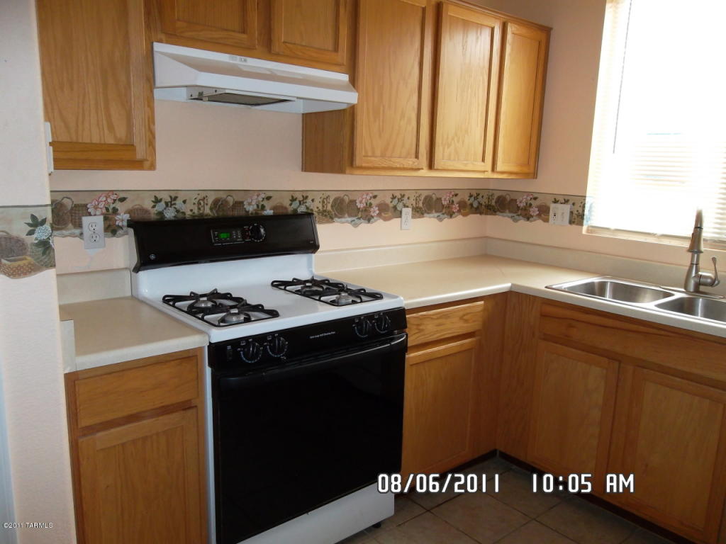 9450 E Bench Mark Loop, Tucson, AZ 85747 photo 7