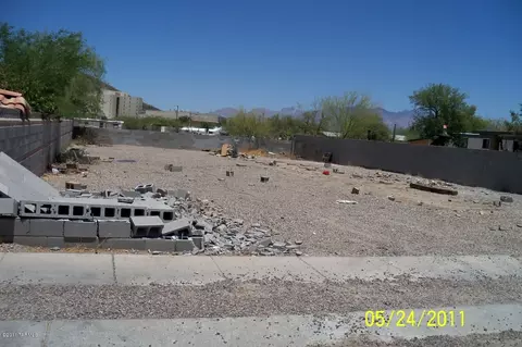 2212 S Devon Loop, Tucson, AZ 85713 photo 1