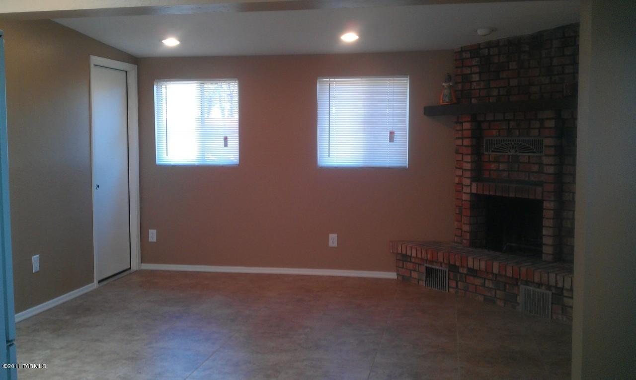 5710 E 33rd St, Tucson, AZ 85711 photo 13