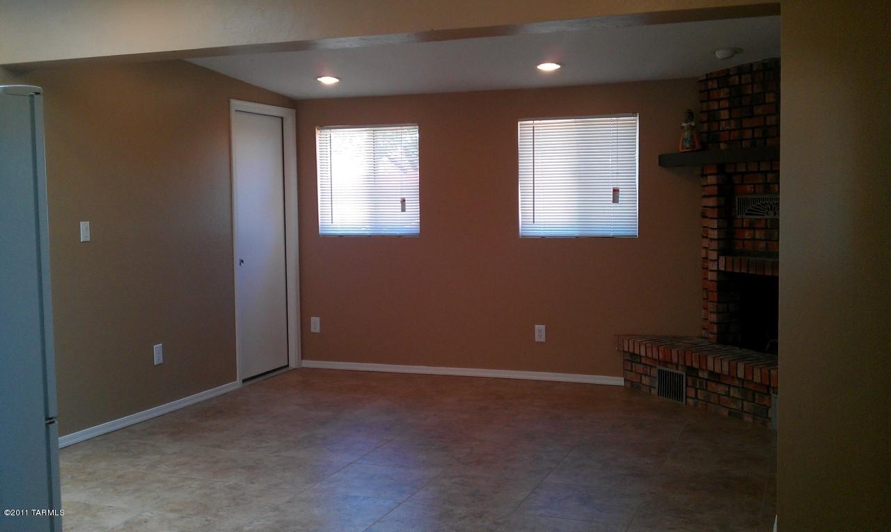 5710 E 33rd St, Tucson, AZ 85711 photo 14