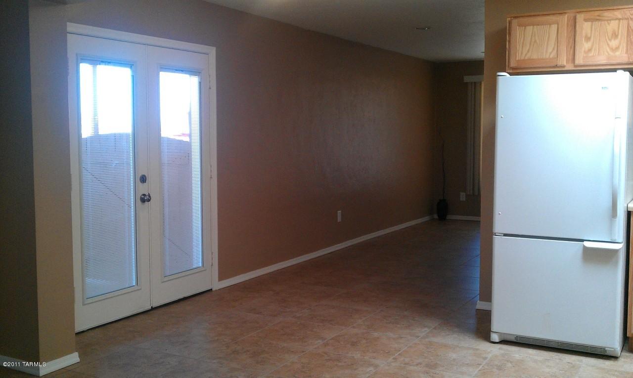 5710 E 33rd St, Tucson, AZ 85711 photo 17