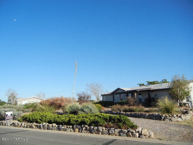 5344 E Corral Dr, Hereford, AZ 85615 photo 2