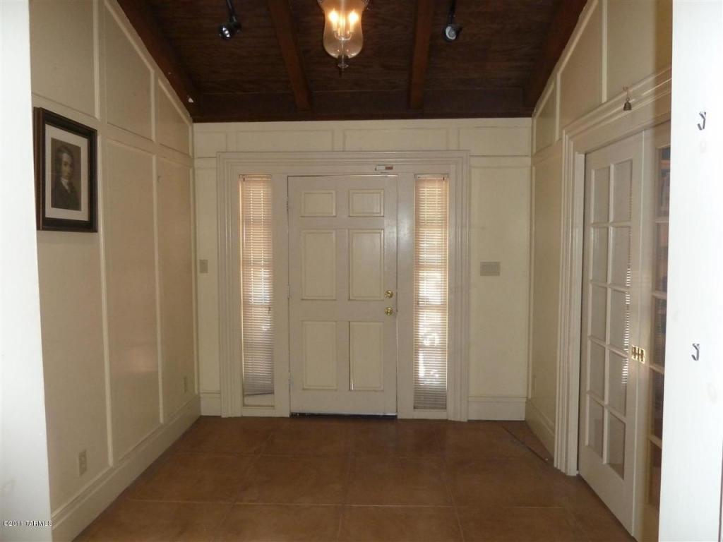 1123 E Hampton St, Tucson, AZ 85719 photo 6