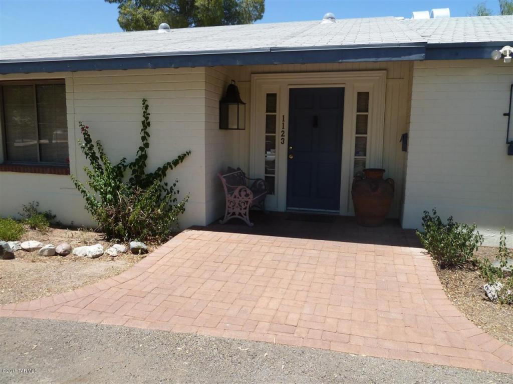 1123 E Hampton St, Tucson, AZ 85719 photo 1