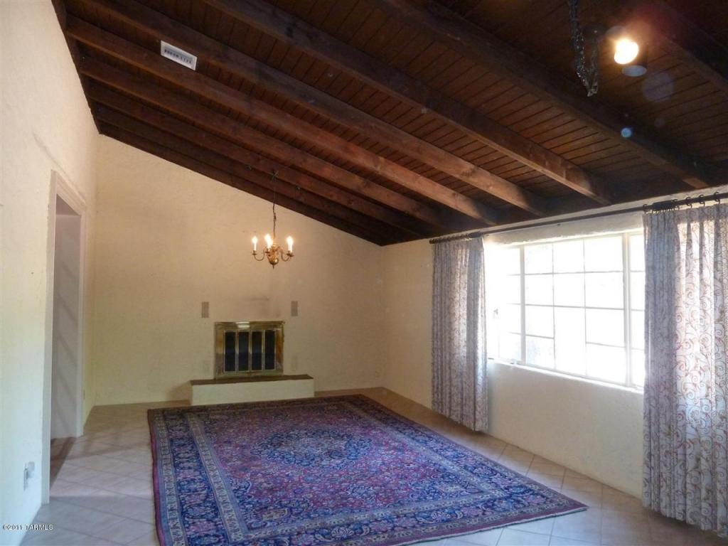 1123 E Hampton St, Tucson, AZ 85719 photo 5