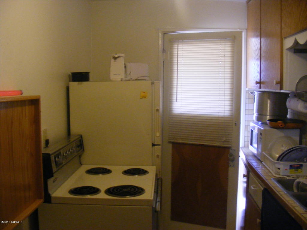 1122 E Spg, Tucson, AZ 85719 photo 8