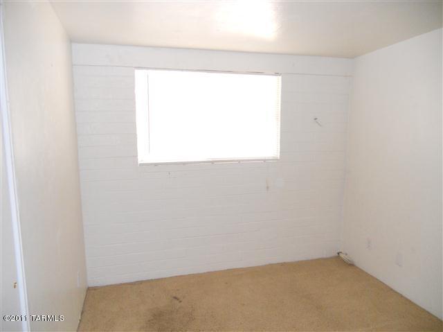 4601 E 27th St, Tucson, AZ 85711 photo 14