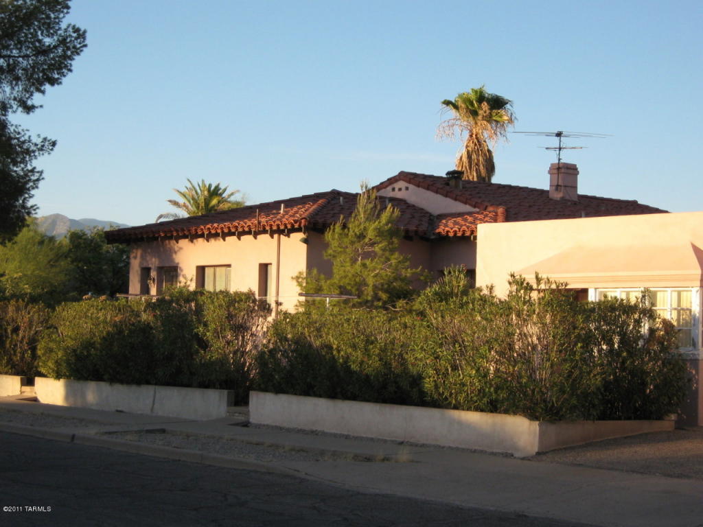 2906 E 3rd St, Tucson, AZ 85716 photo 2