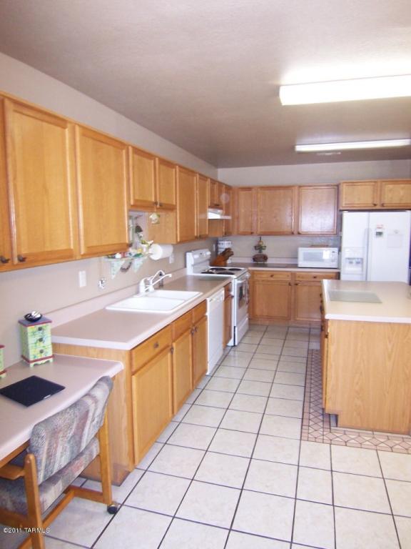 8750 E Getsinger Ln, Tucson, AZ 85747 photo 14