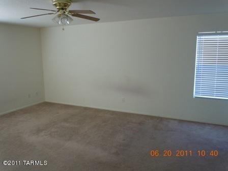 10573 S Silverbluff Dr, Vail, AZ 85641 photo 12