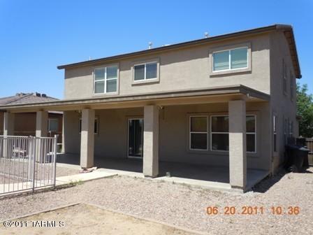 10573 S Silverbluff Dr, Vail, AZ 85641 photo 2