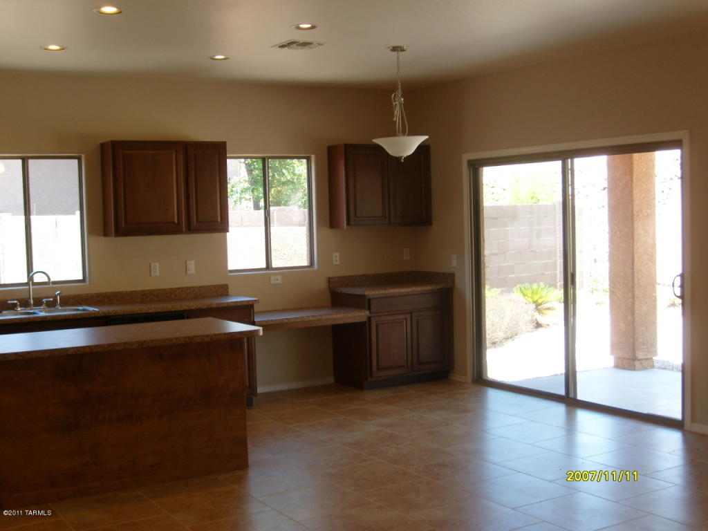 60674 Eagle Heights Dr, Tucson, AZ 85739 photo 7