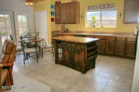 3679 E Farrier Dr, Tucson, AZ 85739 photo 12