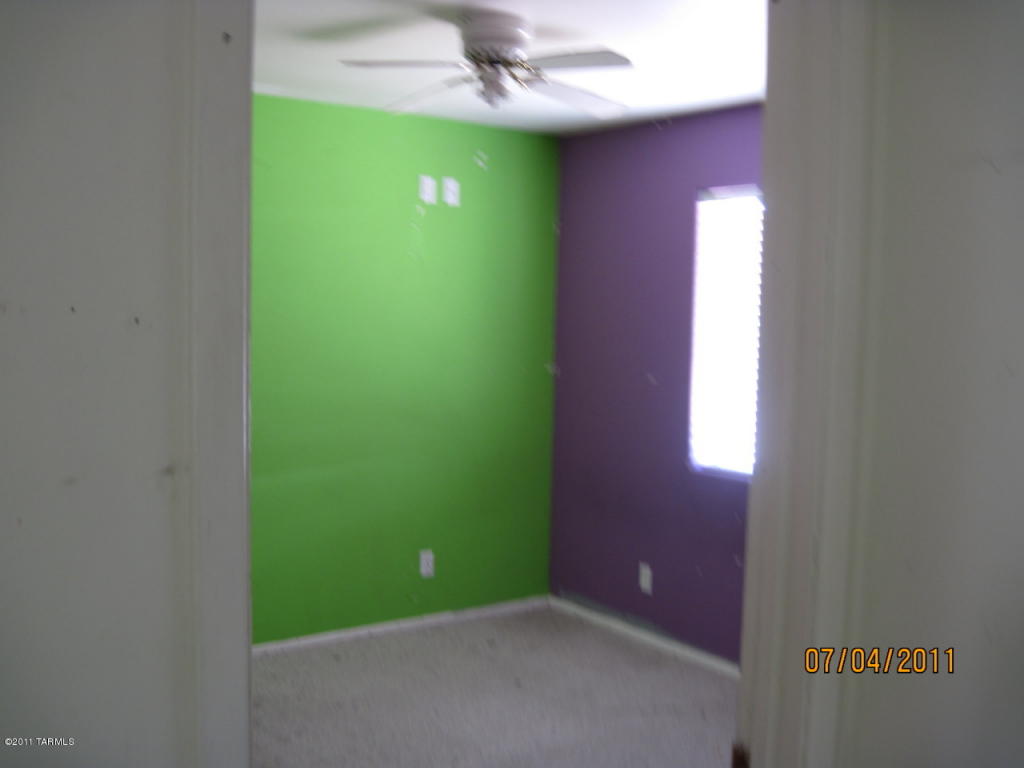 8632 E 27th Pl, Tucson, AZ 85710 photo 12