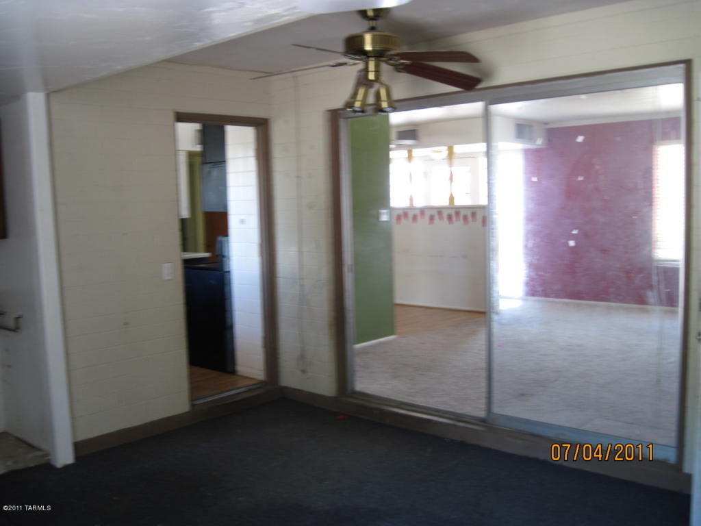 8632 E 27th Pl, Tucson, AZ 85710 photo 21