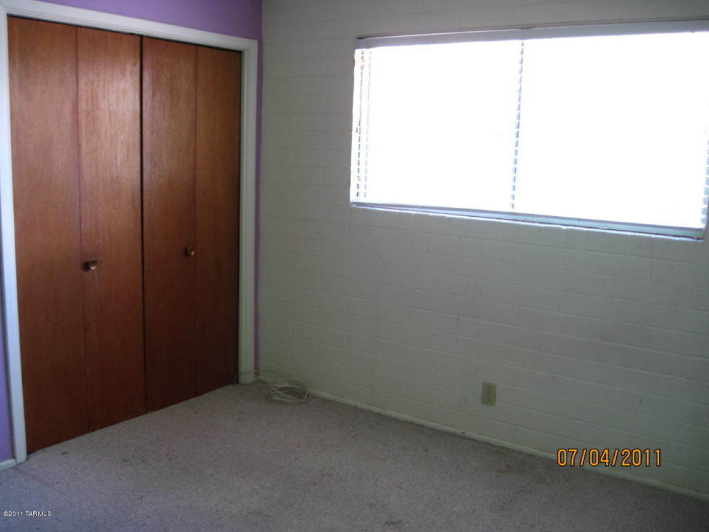 8632 E 27th Pl, Tucson, AZ 85710 photo 8