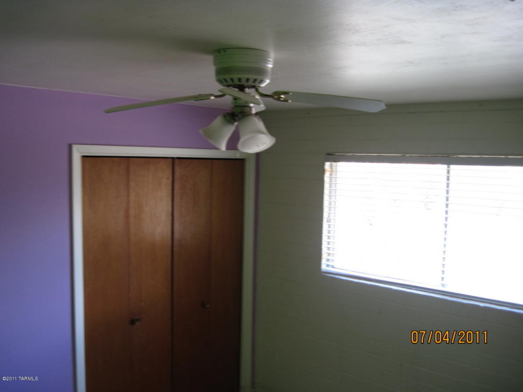 8632 E 27th Pl, Tucson, AZ 85710 photo 7