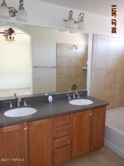 232 E Creosote Draw Rd, Vail, AZ 85641 photo 5