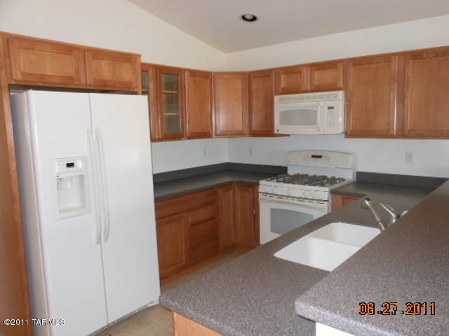 232 E Creosote Draw Rd, Vail, AZ 85641 photo 3