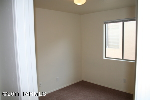 8383 E Sarnoff Ridge Loop, Tucson, AZ 85710 photo 11