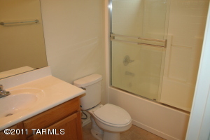 8383 E Sarnoff Ridge Loop, Tucson, AZ 85710 photo 8