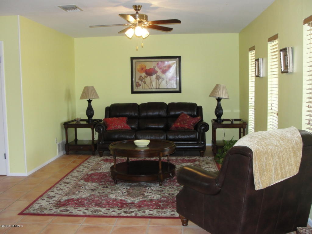 501 N Davidson Rd, Vail, AZ 85641 photo 6