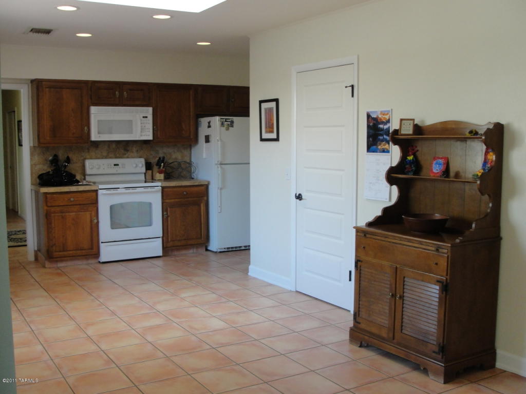 501 N Davidson Rd, Vail, AZ 85641 photo 11