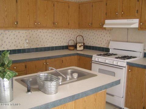 3500 N Sylvia Vis, Willcox, AZ 85643 photo 2