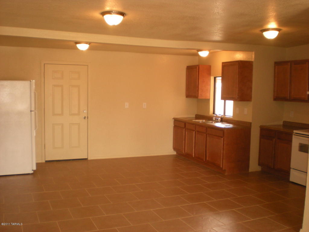 1940 E Pine St, Tucson, AZ 85706 photo 5