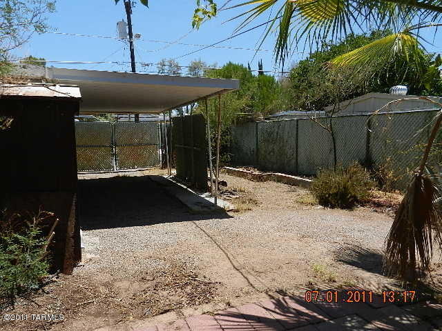 1502 E Iowa Dr, Tucson, AZ 85706 photo 8