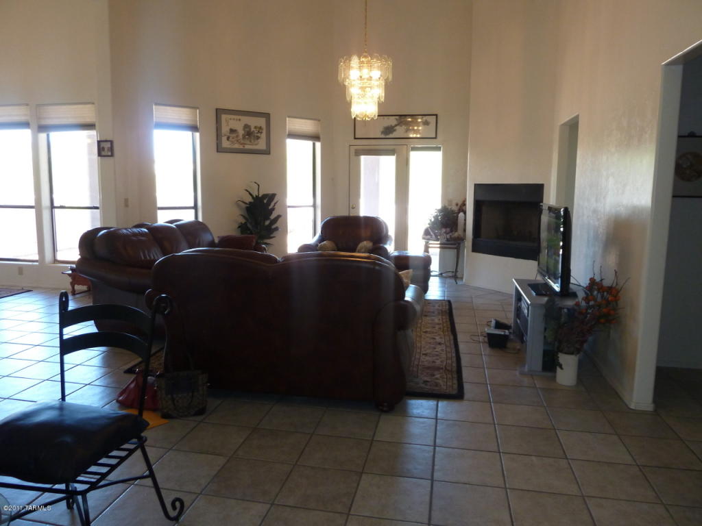 854 S Deer Meadow Loop, Tucson, AZ 85745 photo 5