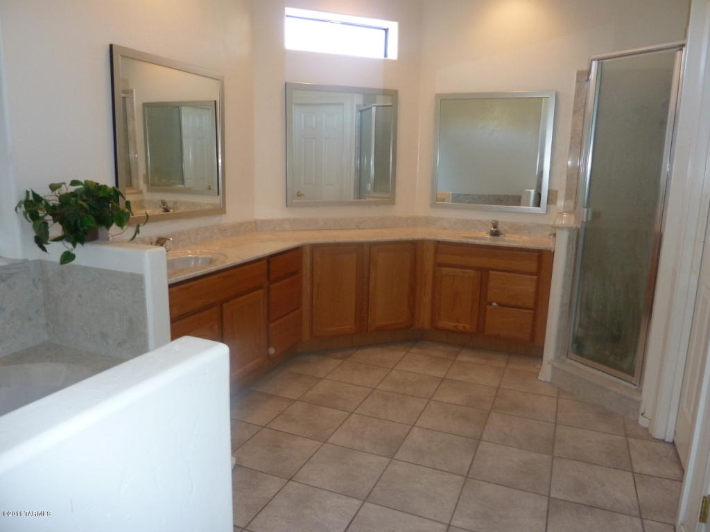 854 S Deer Meadow Loop, Tucson, AZ 85745 photo 9