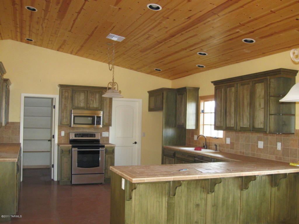8660 N Layton Ln, Willcox, AZ 85643 photo 4