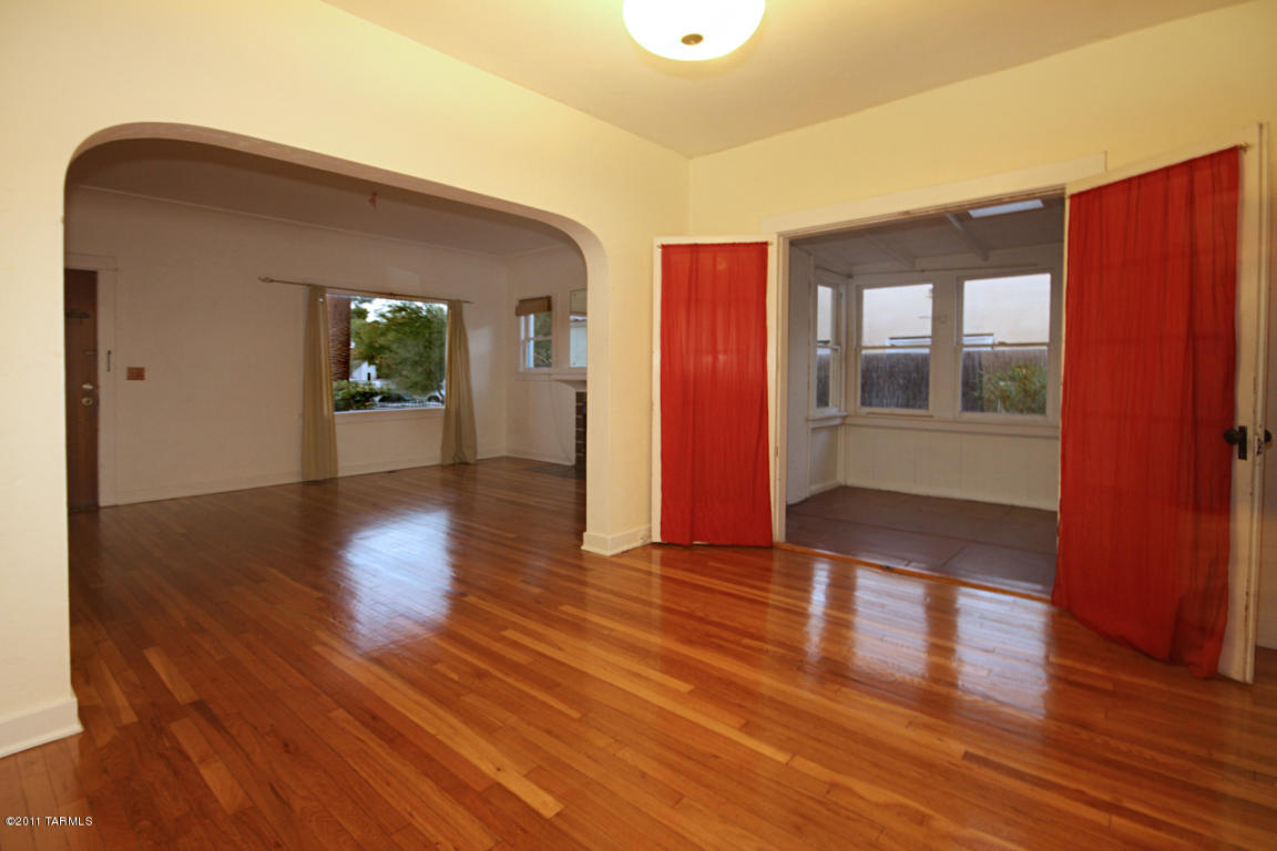 2104 E Mabel St, Tucson, AZ 85719 photo 6