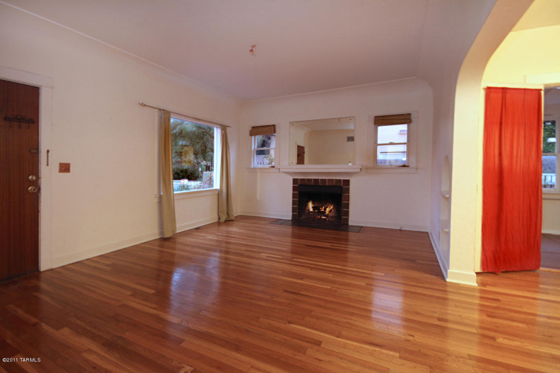 2104 E Mabel St, Tucson, AZ 85719 photo 3