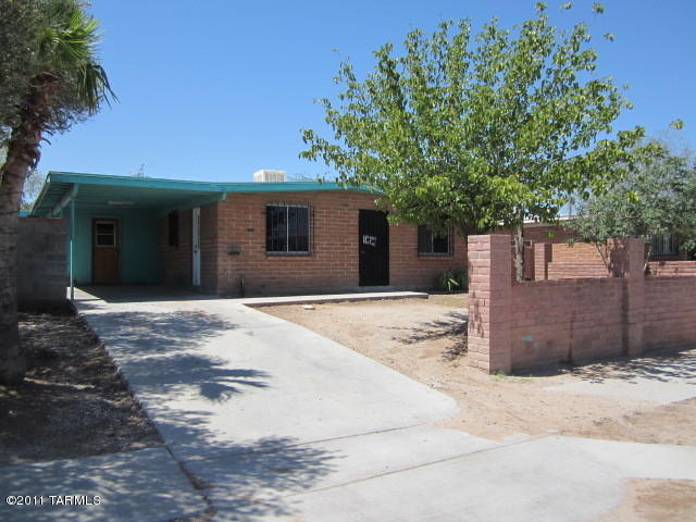 714 E Minorka Rd, Tucson, AZ 85706 photo 1